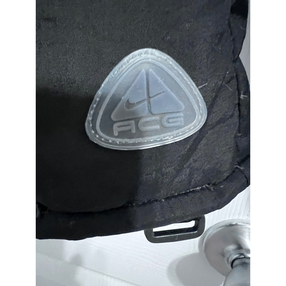 Nike ACG Womens Black Puffer‎ Jacket Outer Layer Size Medium - Picture 3 of 4